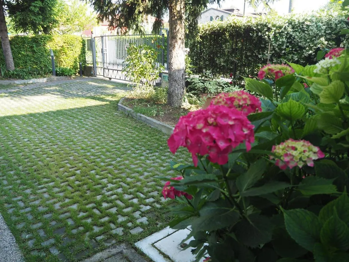 Victoria House Venice Mestre 0*,